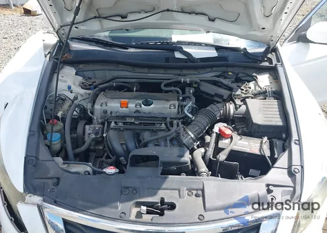 2010 Honda Accord 2.4 Ex из США, поврежденный, VIN 1HGCP2F75AA163703